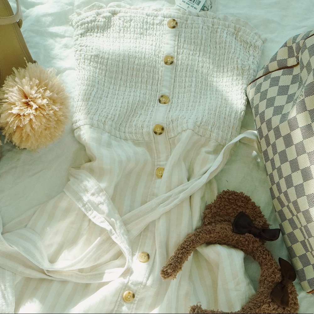 𝓐𝓫𝓮𝓻𝓬𝓻𝓸𝓶𝓫𝓲𝓮 & 𝓕𝓲𝓽𝓬𝓱  𝒟𝓇𝑒𝓈𝓈 - Picture 2 of 6